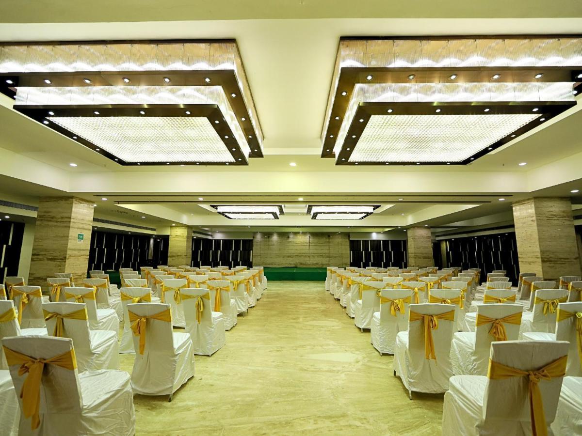 D R Utthama Nellore - Am Hotel Kollection Exterior foto
