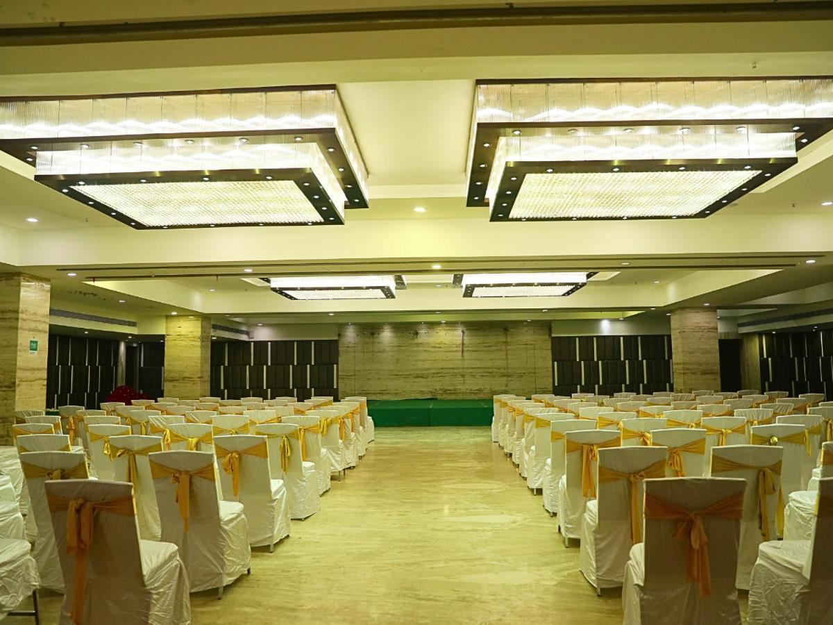 D R Utthama Nellore - Am Hotel Kollection Exterior foto